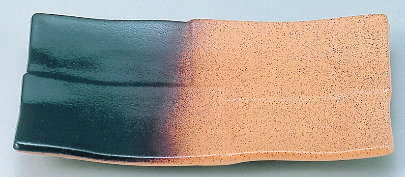 6.5寸 市松焼物皿 鉄彩ぼかし